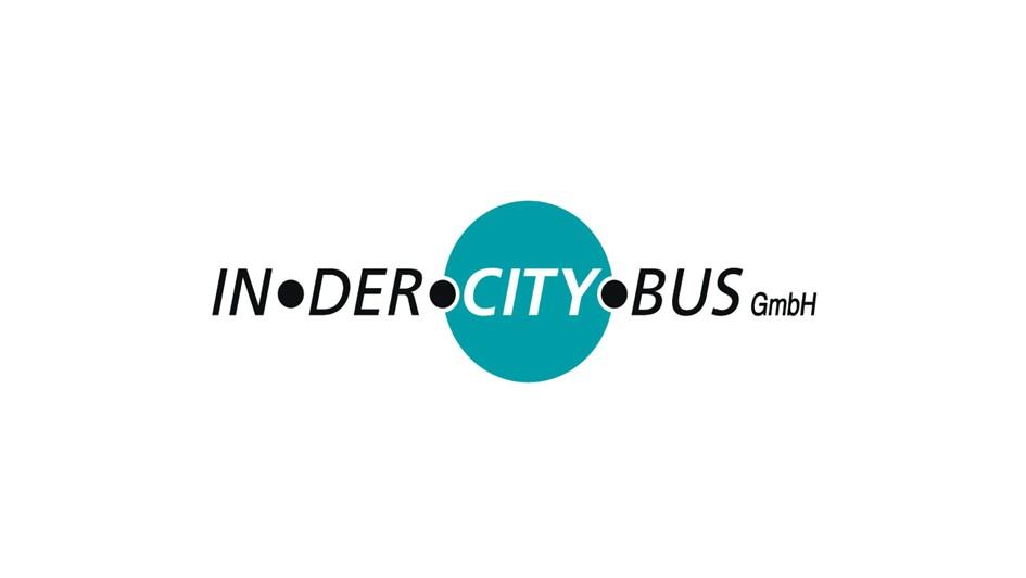 Logo der In der City Bus GmbH mit türkisfarbenem Kreis und schwarzer Schrift.